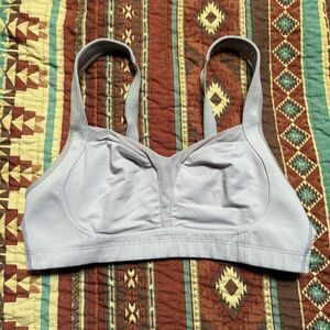 Lululemon Athletica Light purple sports bra 36C